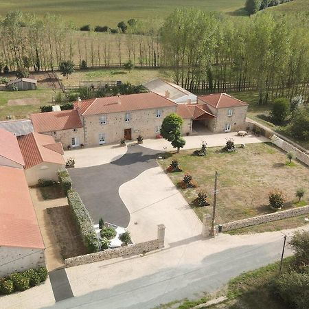 Le Logis Du Chateau Vieillevigne Εξωτερικό φωτογραφία